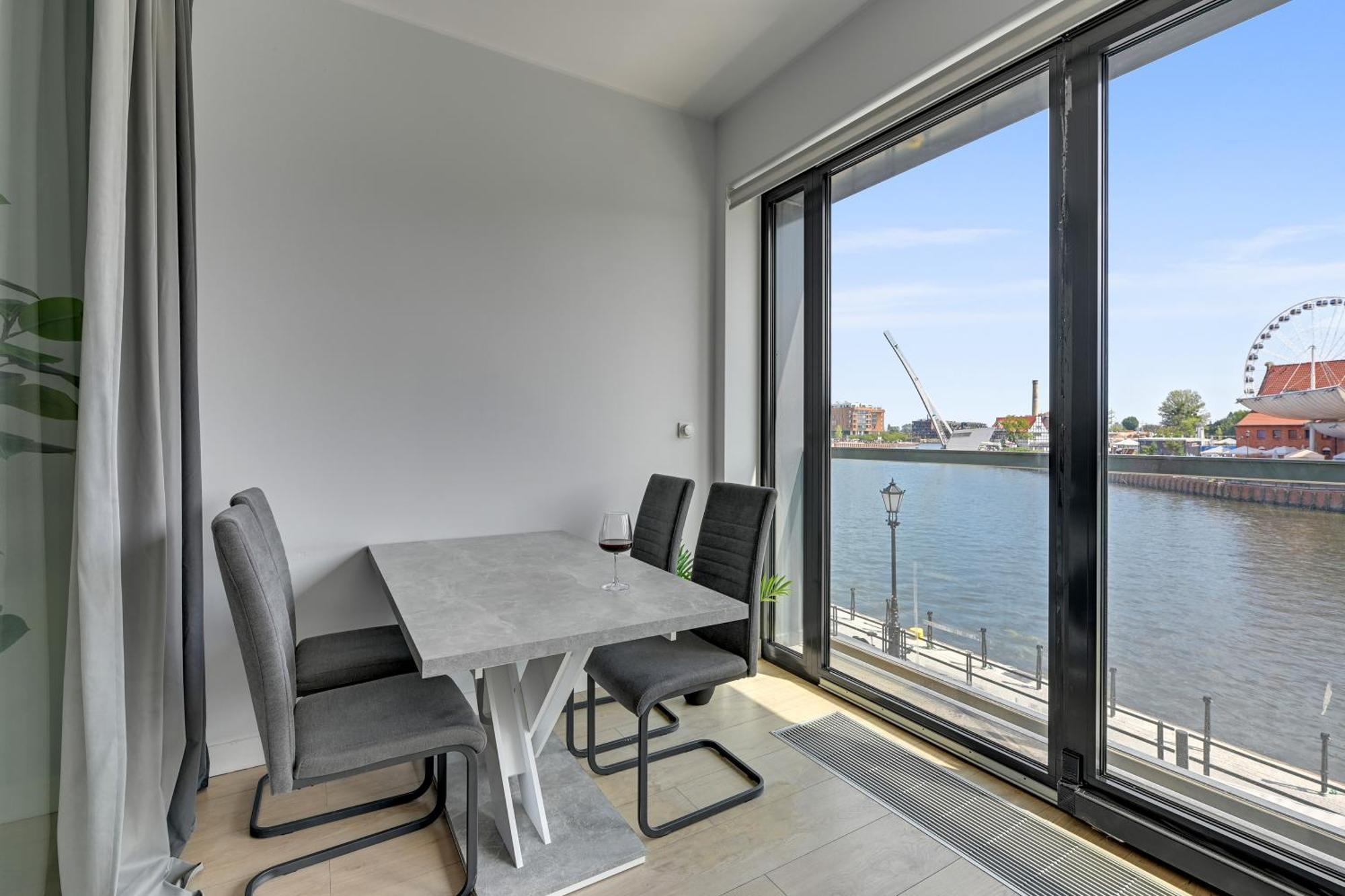 Symfonia Amazing River View Apartment By Downtown Apartments グダニスク エクステリア 写真