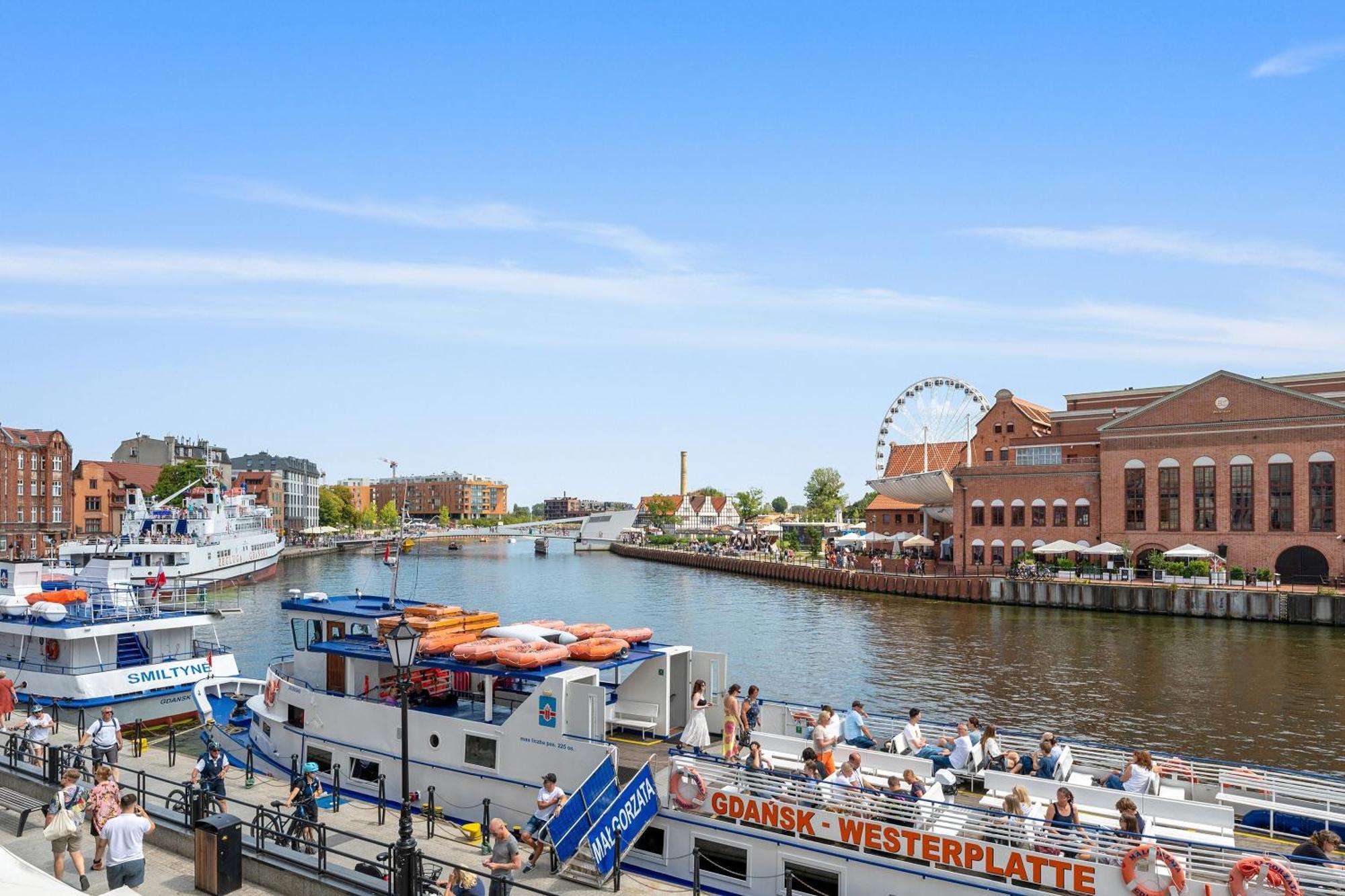 Symfonia Amazing River View Apartment By Downtown Apartments グダニスク エクステリア 写真